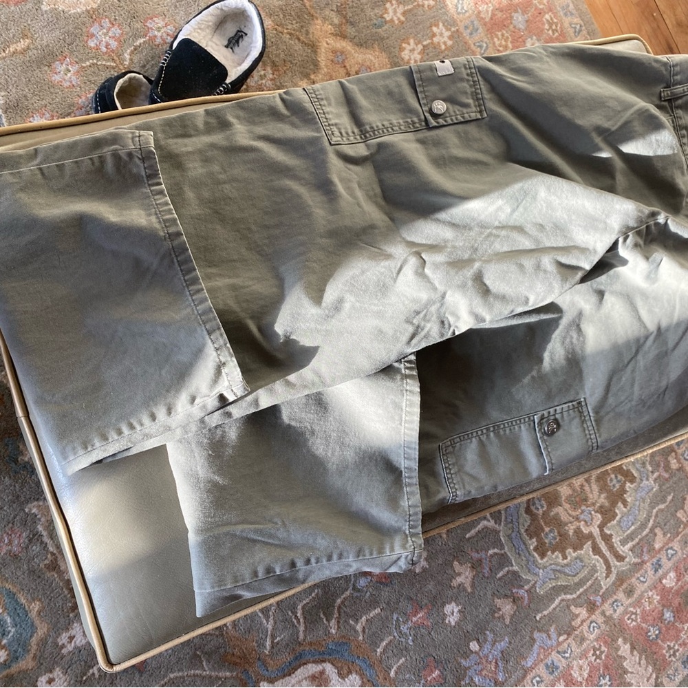 Calvin Klein cargo jeans 100% cotton
Great fit